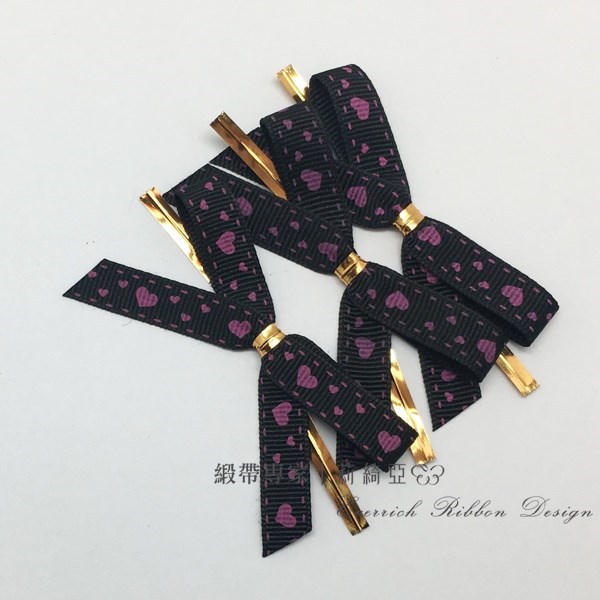 【30188】帽帶印刷愛心蝴蝶結-黑色 9mm